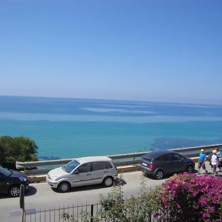 La Scogliera Turca Guest house