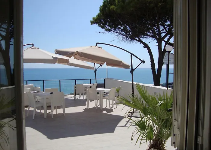 La Scogliera Turca 3*