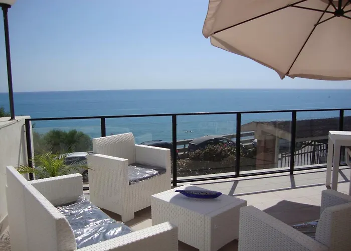 Gæstehus La Scogliera Turca 3*