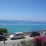 La Scogliera Turca Πανσιόν
